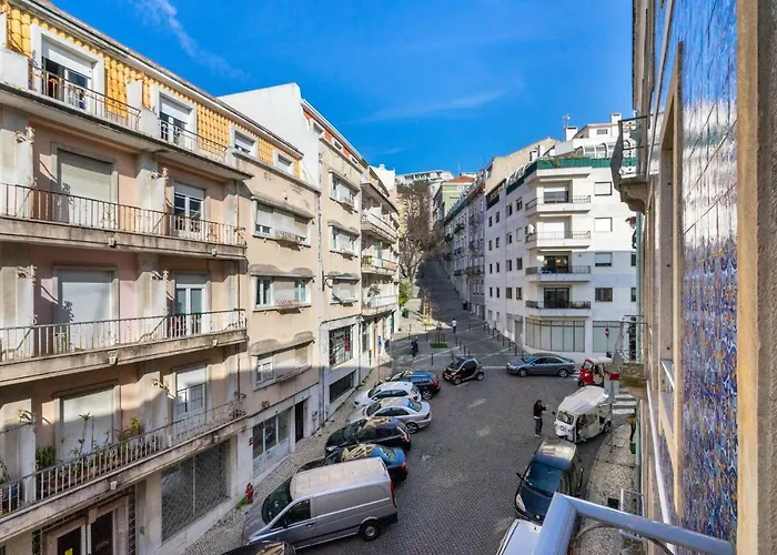 Whome | Golden Premium