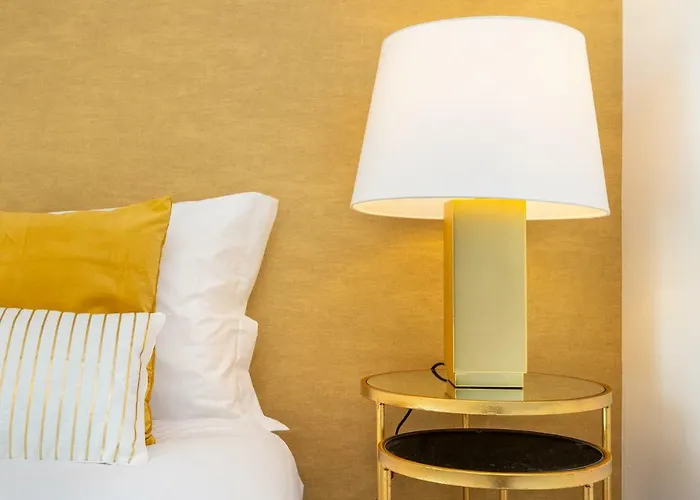 Whome | Golden Premium * Lisboa